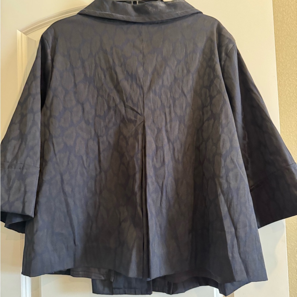 Stylish Blue Patterned Jacket - image 1